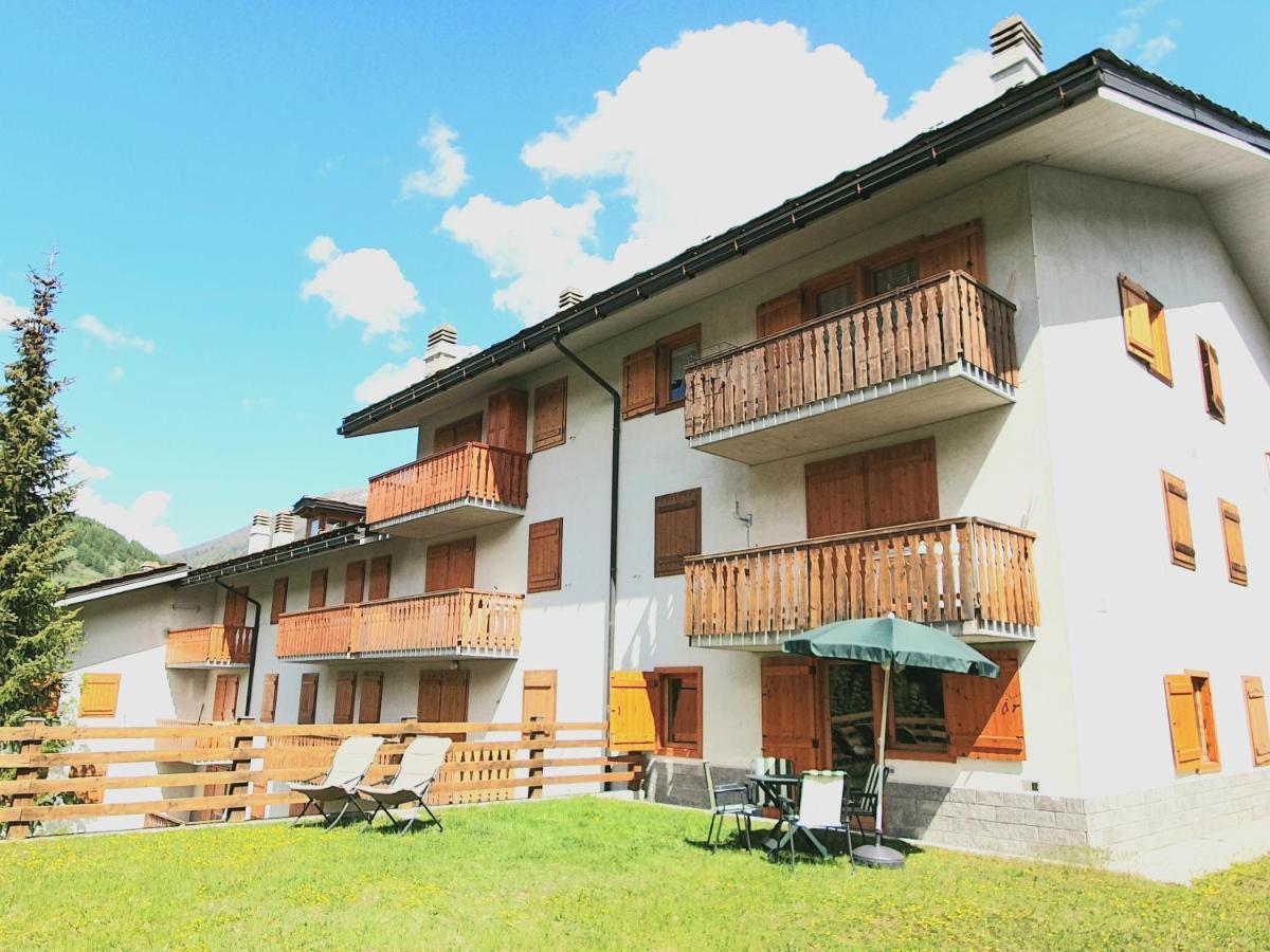 La casa di Matilde - trilocale vicinissimo alle piste da sci La Thuile Esterno foto